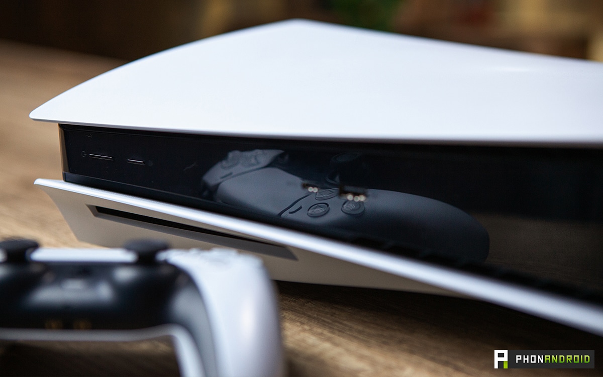 ps5 мигает белым и не включается