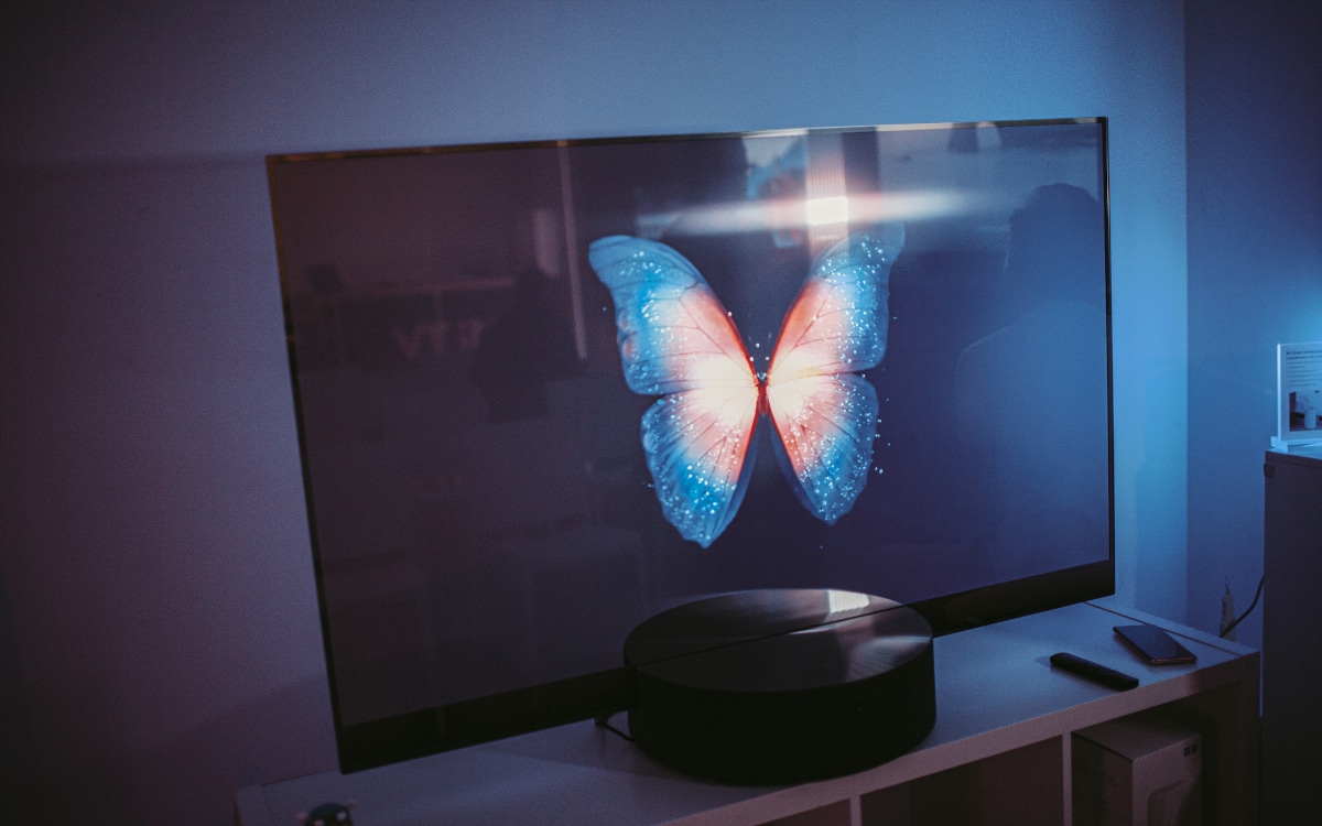Xiaomi Mi TV Lux Transparent Edition : notre prise en main de la TV ...