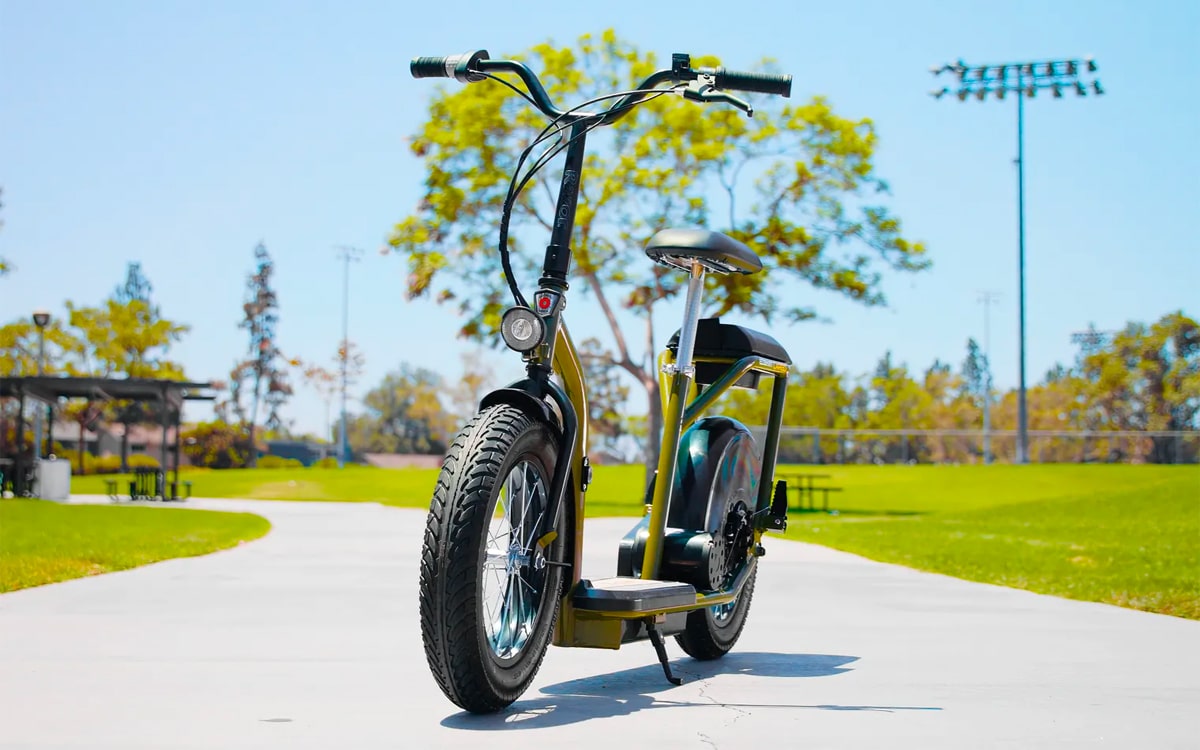 Razor lance l'EcoSmart Cargo, le scooter électrique le plus puissant de ...
