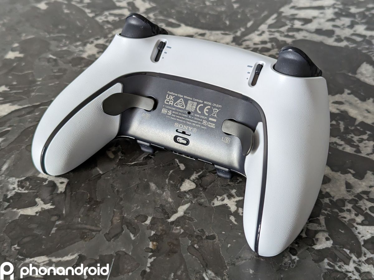 Test DualSense Edge notre avis complet sur la nouvelle PS5