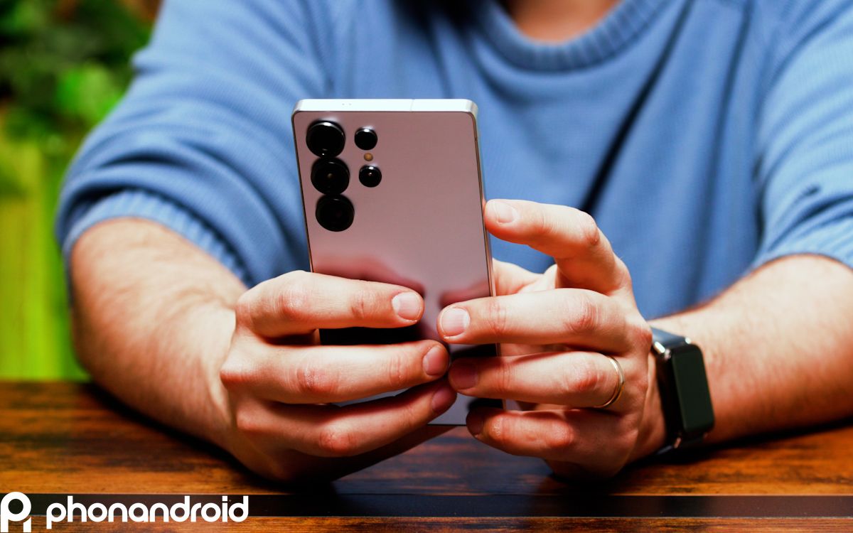 Avec le Galaxy 26 Ultra, vous pourrez dire adieu à ces protections d’écran (et aux regards indiscrets)
