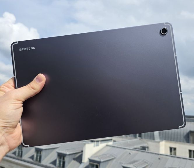 Galaxy Tab S10 FE Plus