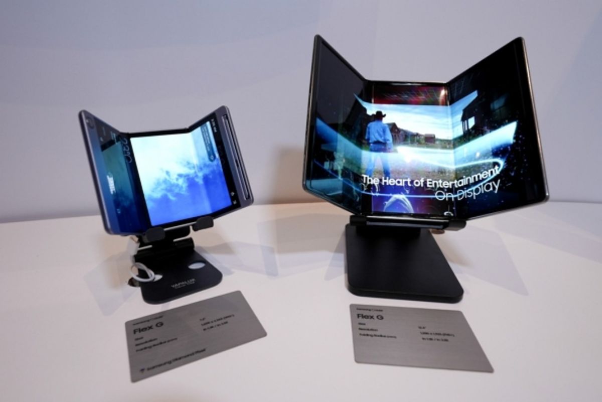 Samsung tri fold