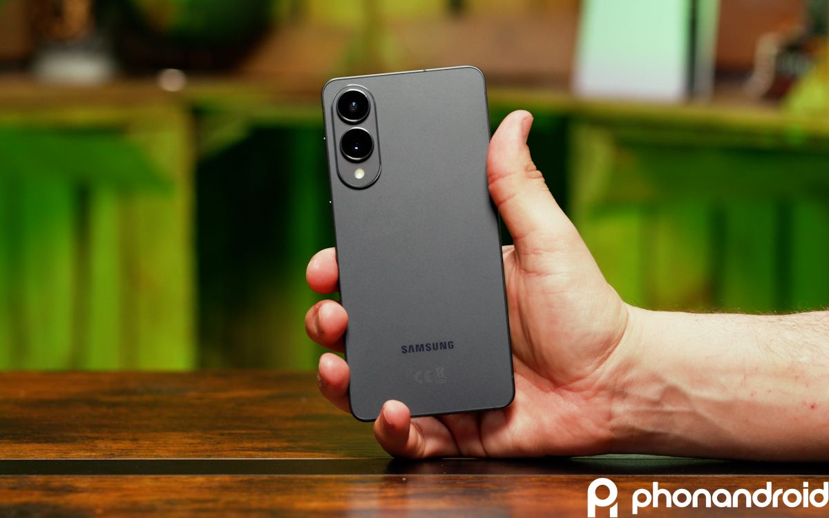 Samsung modifierait le design des Galaxy S26 sur ce point et ça pourrait tout changer