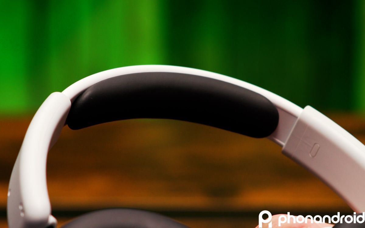 Headphone 1