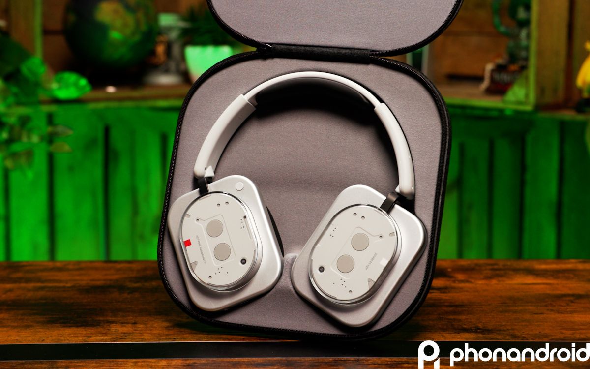 Headphone 1