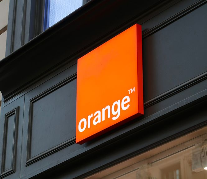 Orange logo boutique Crédits : Adobe Stock