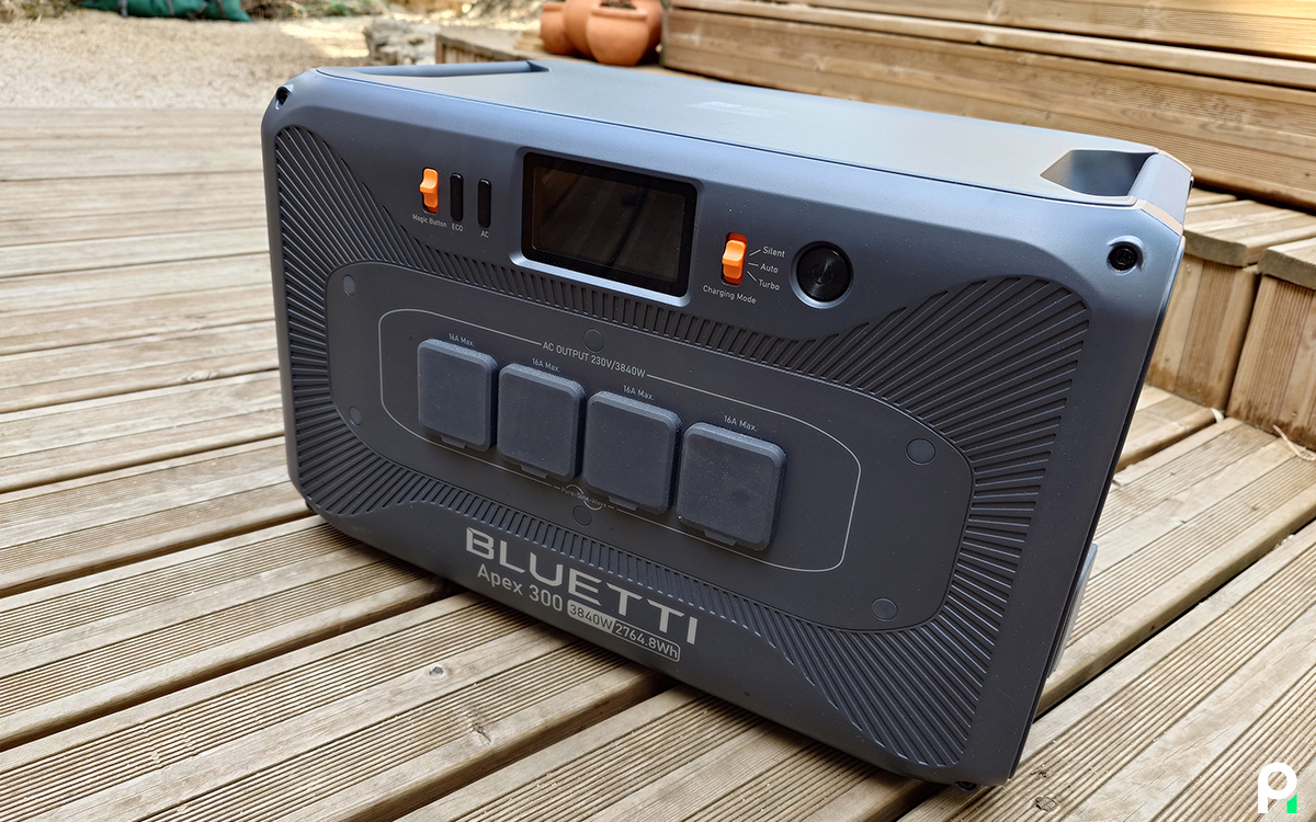 bluetti apex 300