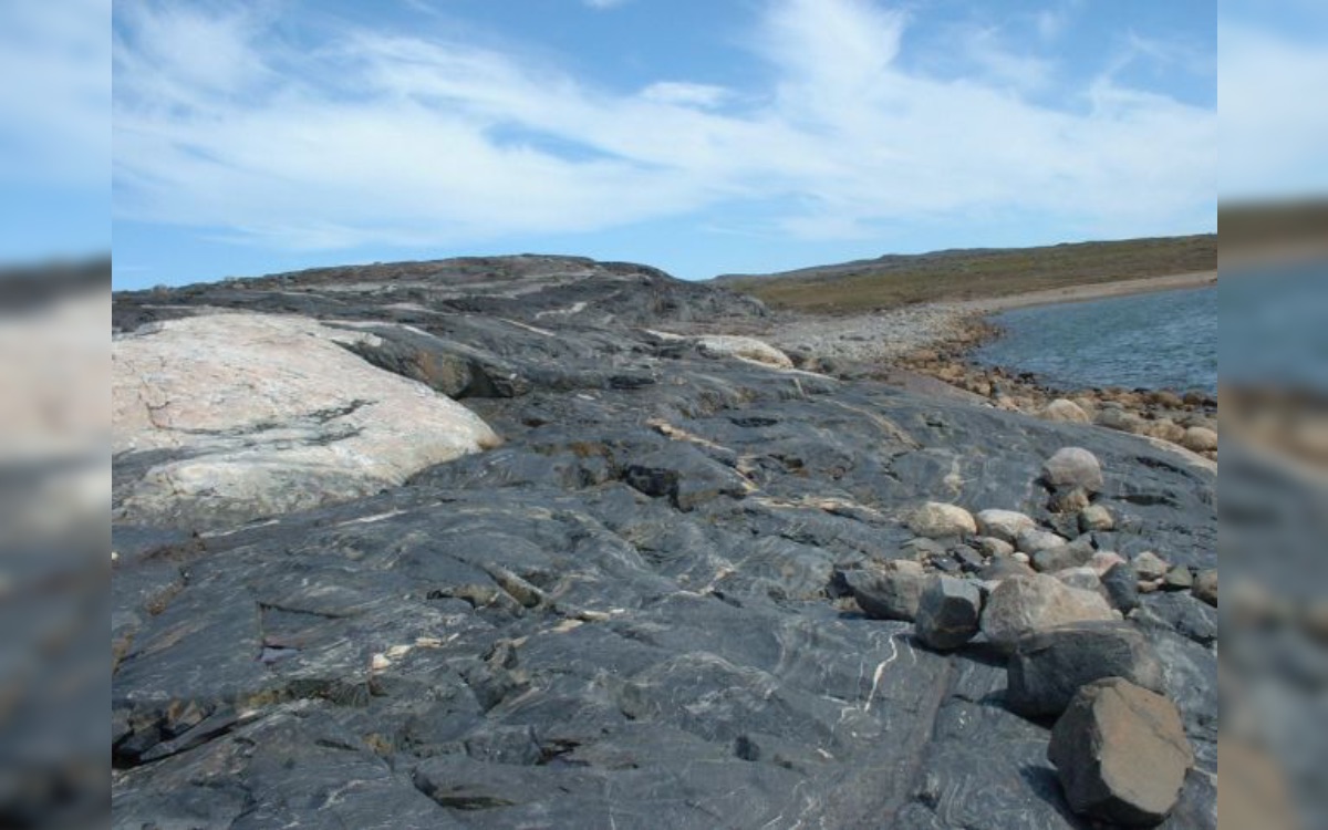 Ces roches vont peut-être réécrire l’histoire de la Terre grâce à leur âge record
