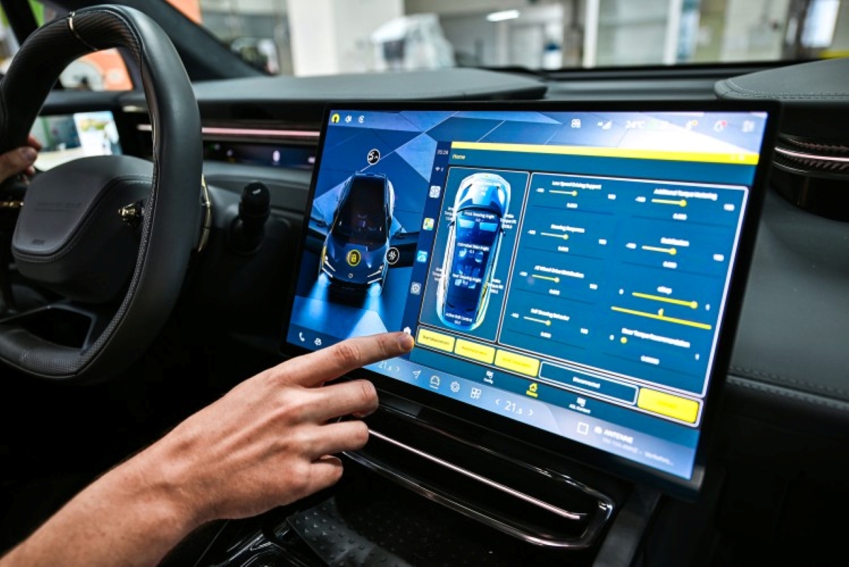 Tuner une voiture aussi simplement que dans un jeu vidéo ? Cette entreprise l’a fait