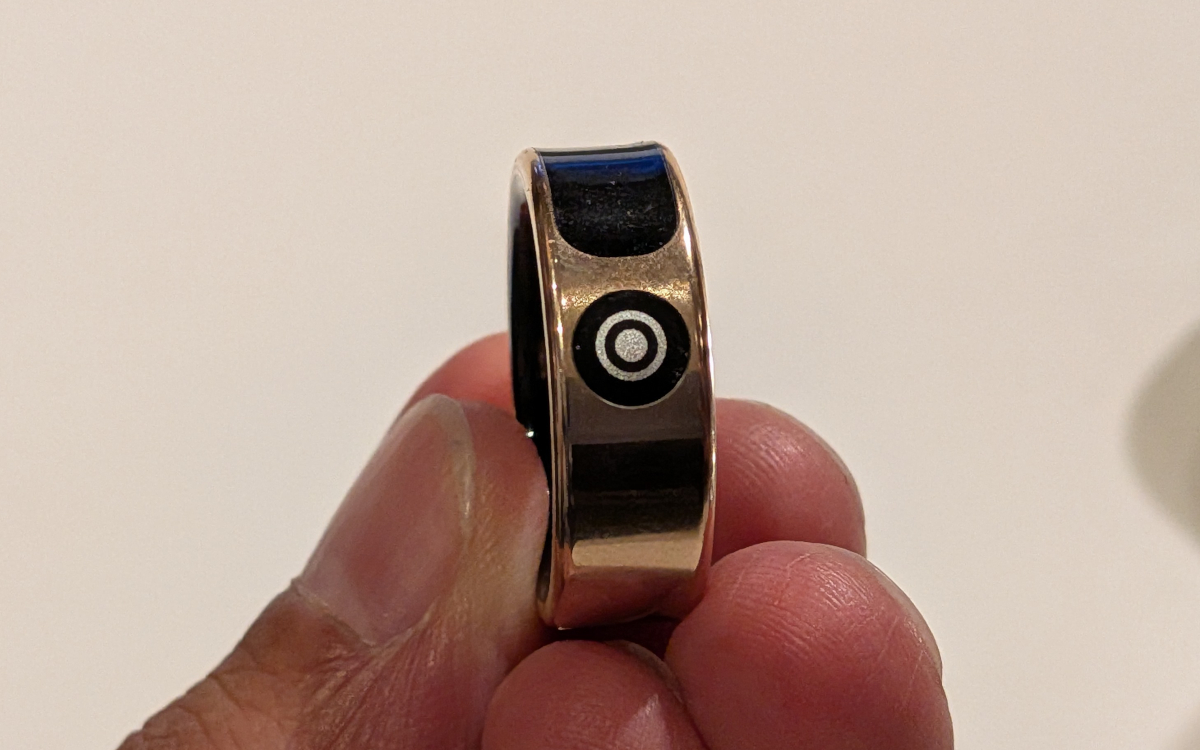 j ring bague connectee ecran