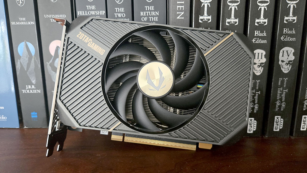 Test Zotac GeForce RTX 5050 : moins puissante qu’une 4060… Mais aussi moins chère !