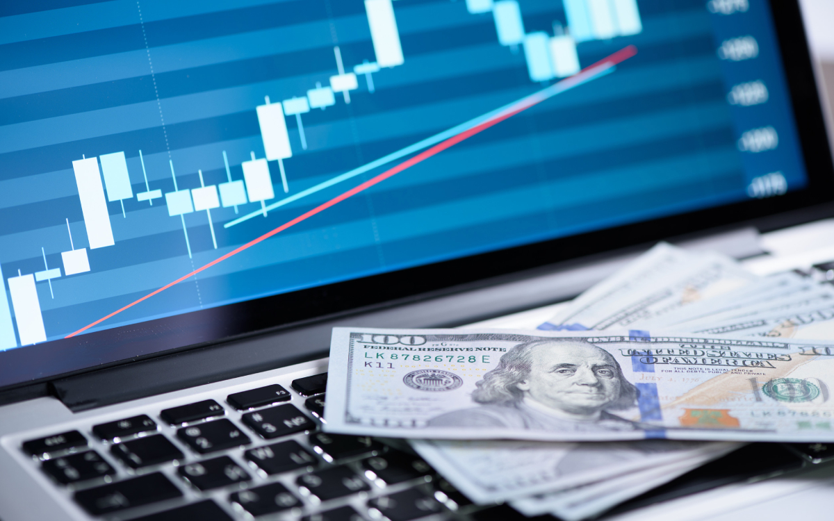 Utiliser ChatGPT pour investir en Bourse ? Les experts tirent la sonnette d’alarme