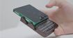 Il transforme un Galaxy Z Flip 5 cassé en smartphone à clavier, vous avez dit BlackBerry ?