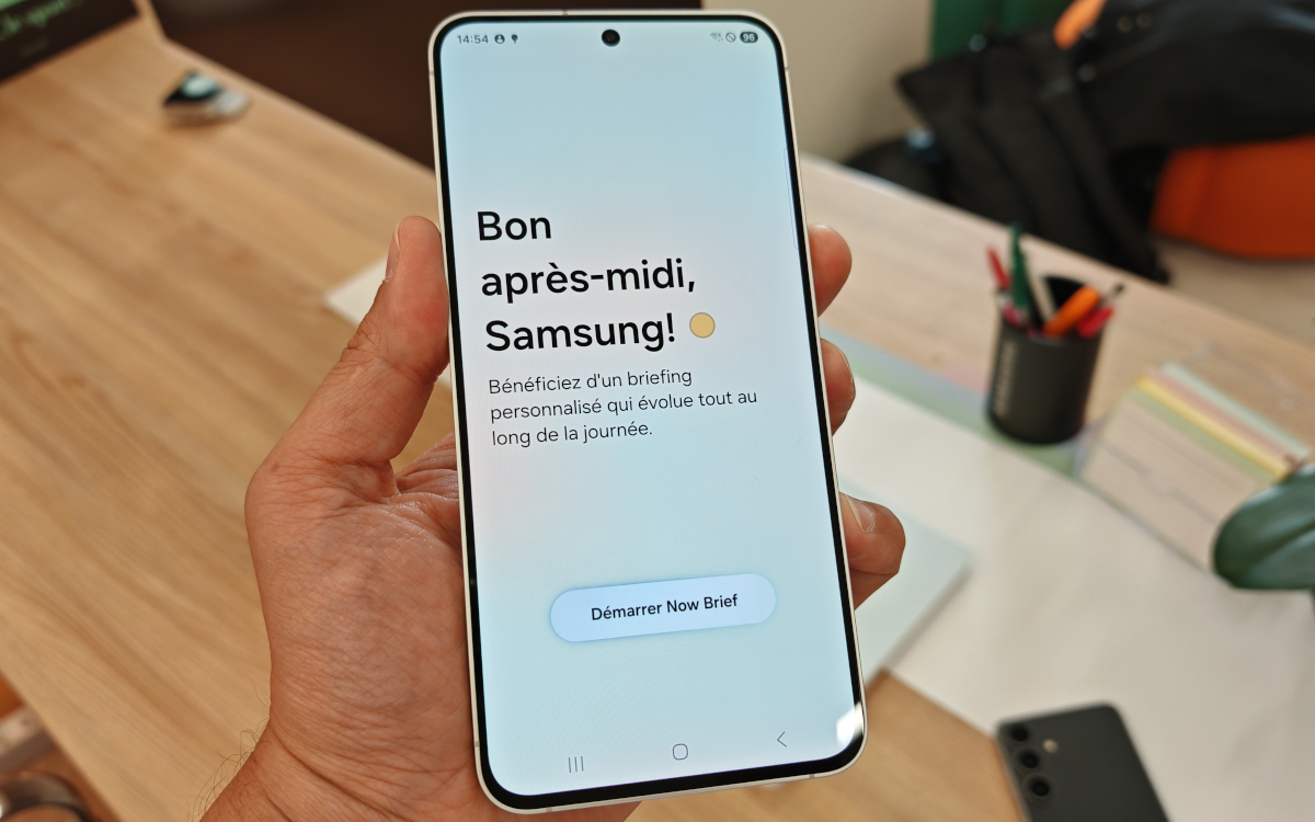 samsung galaxy s25 fe officiel