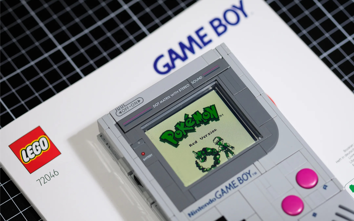 Le Lego Game boy peut déjà lire de vraies cartouches de jeux, un jour après sa sortie