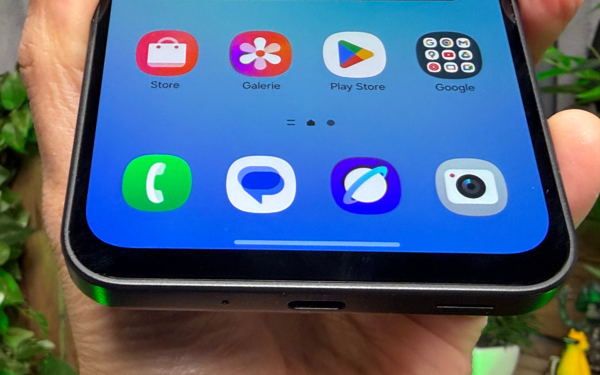Samsung Galaxy : cette application par défaut est soupçonnée d’espionner tous vos faits et gestes, impossible de la désinstaller