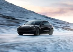 Tesla Model 3 Standard   1