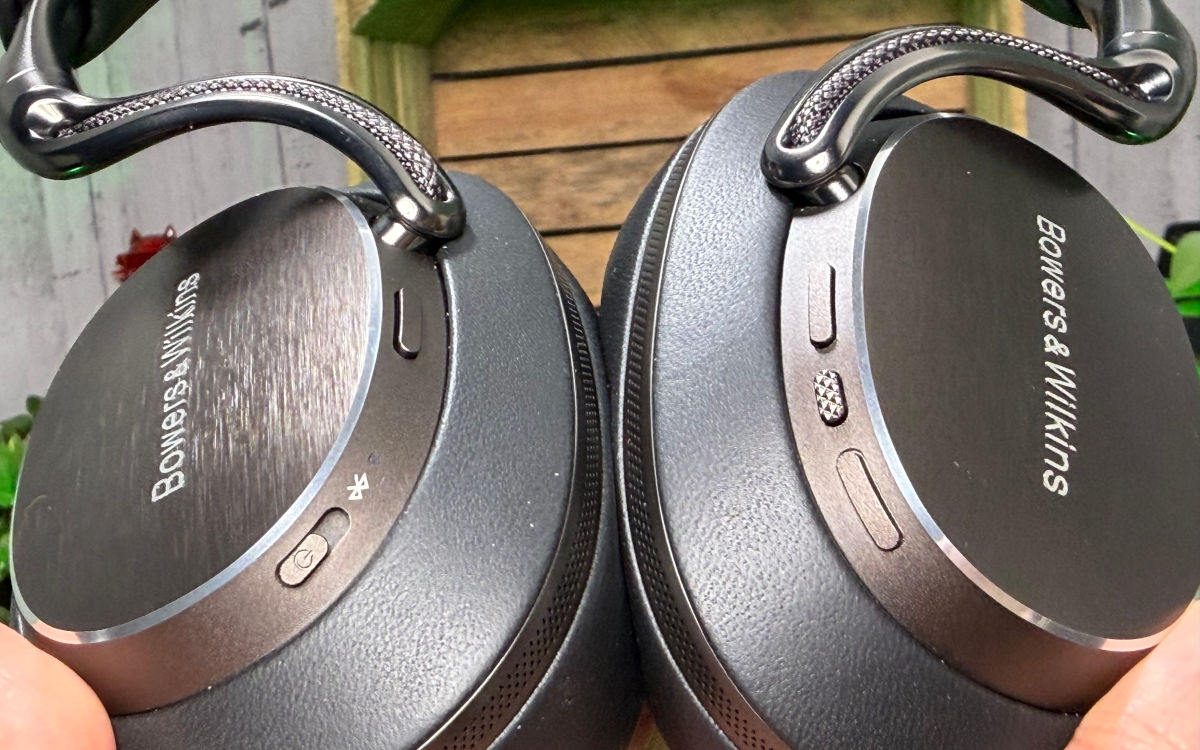 bowers & wilkins px8 s2 test