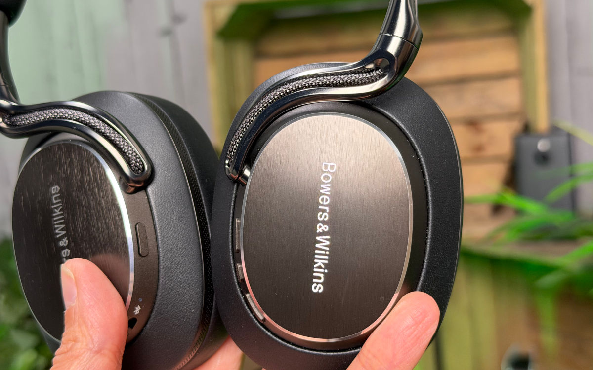 bowers & wilkins px8 s2 test