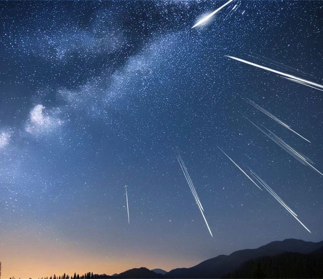 pluie d'étoiles filantes météores