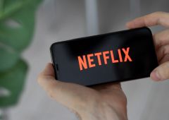 netflix smartphone