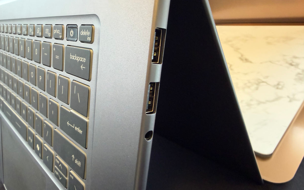 msi prestige flip ai plus