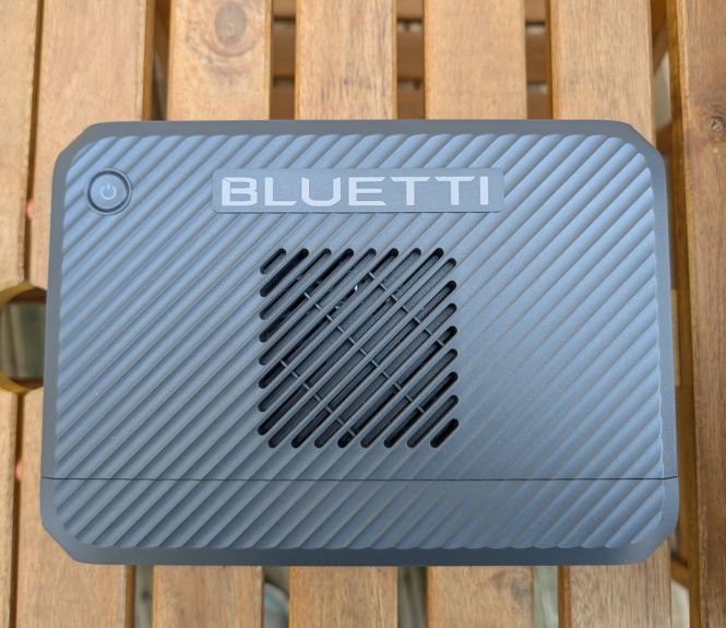 Bluetti Charger 2