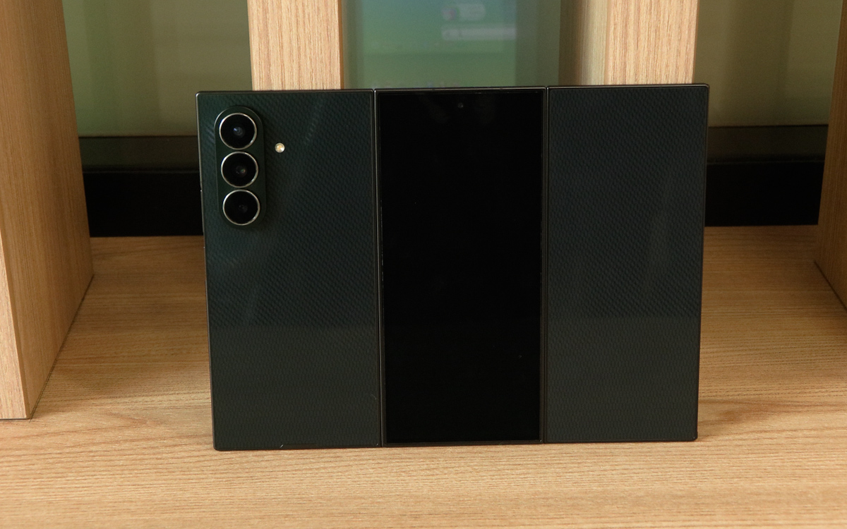 samsung galaxy z trifold prise en main
