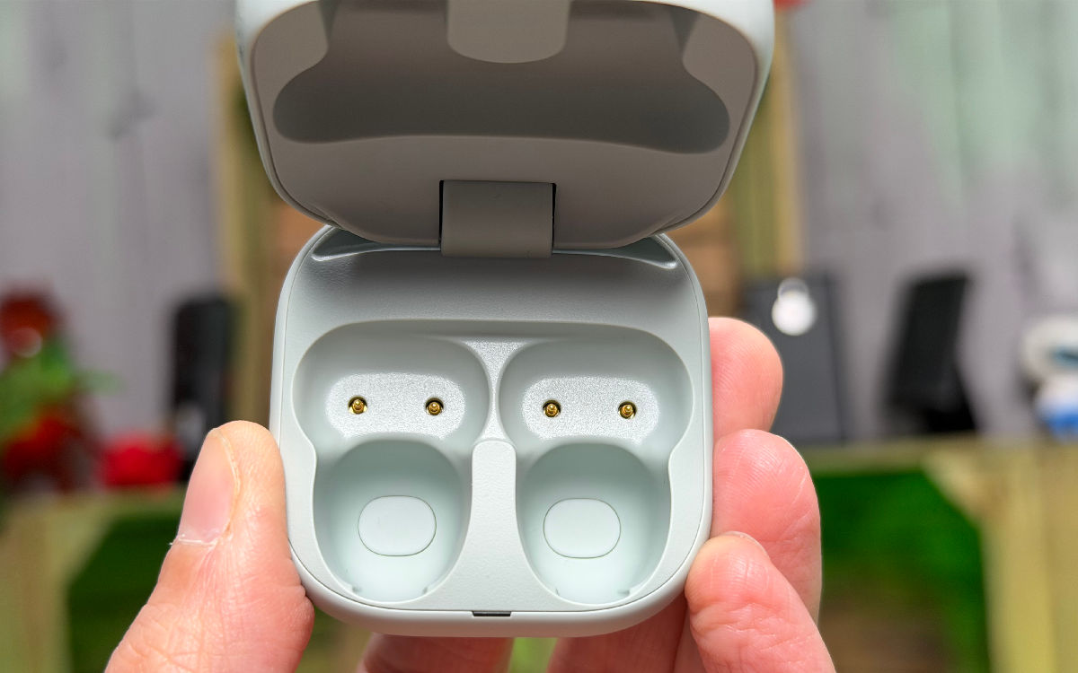 sony linkbuds clip test