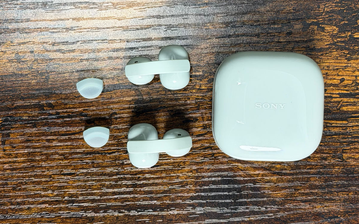 sony linkbuds clip test