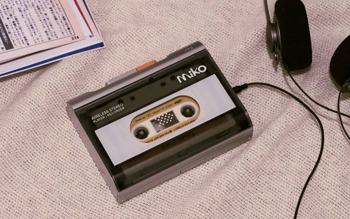Miko casette player Gadhouse
