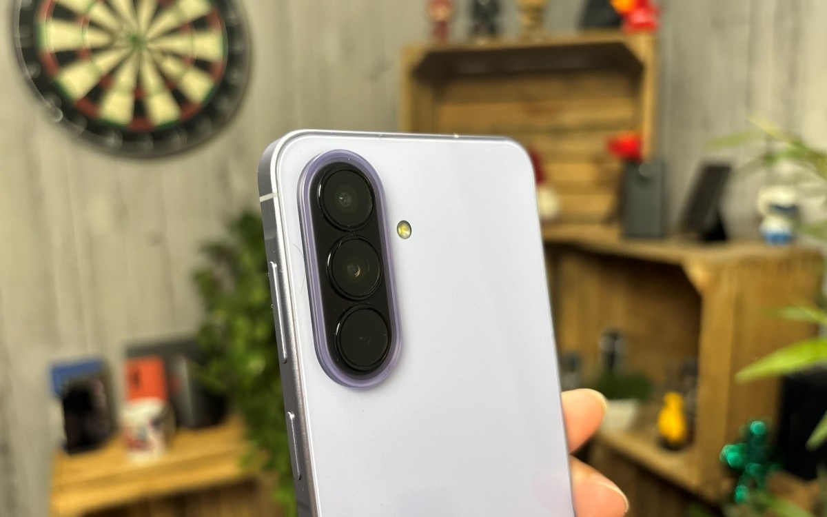 Test Samsung Galaxy A57 module photo