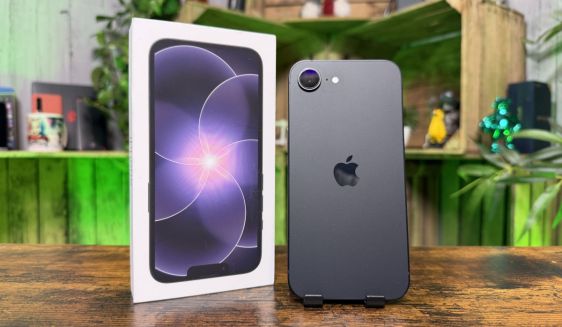 apple iphone 17e test