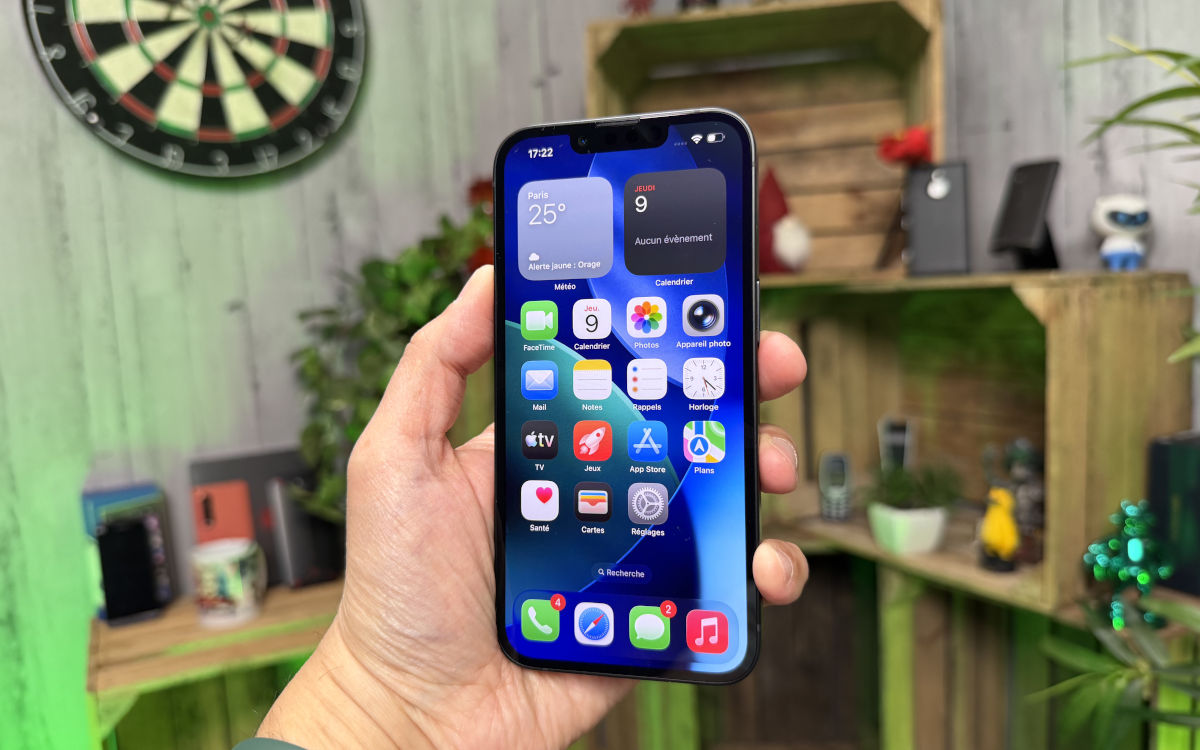 apple iphone 17e test