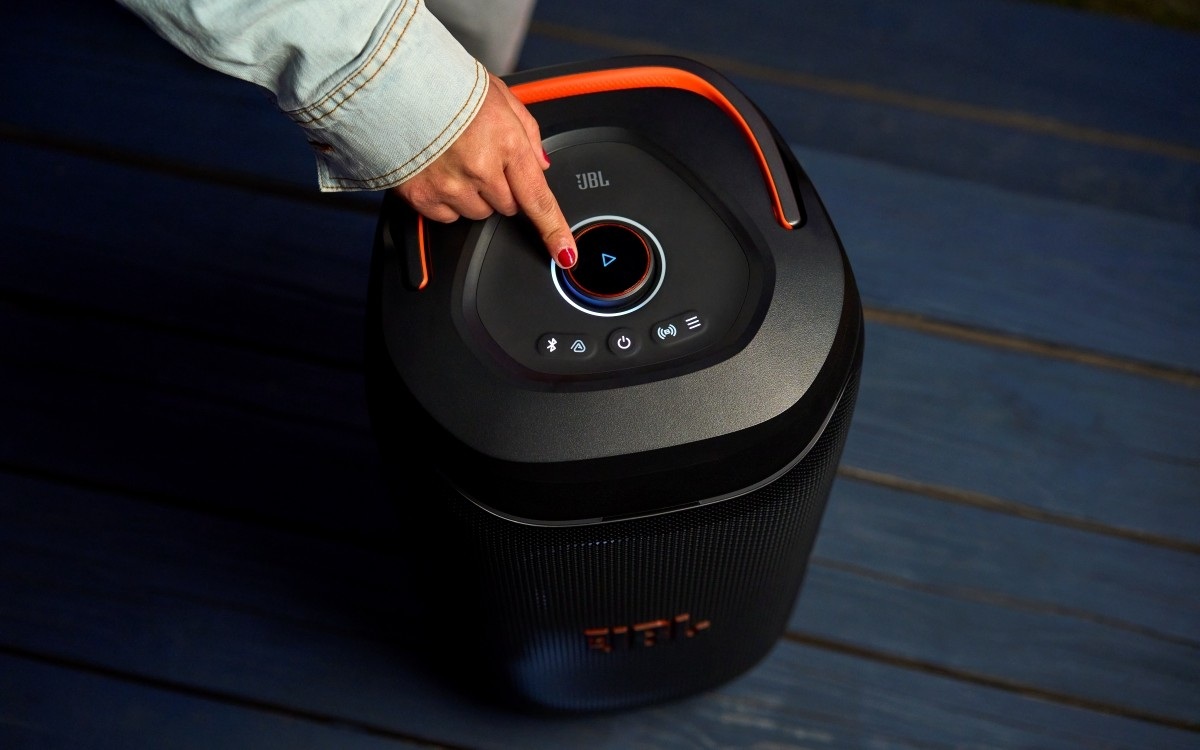 PartyBox 130 et 330 JBL