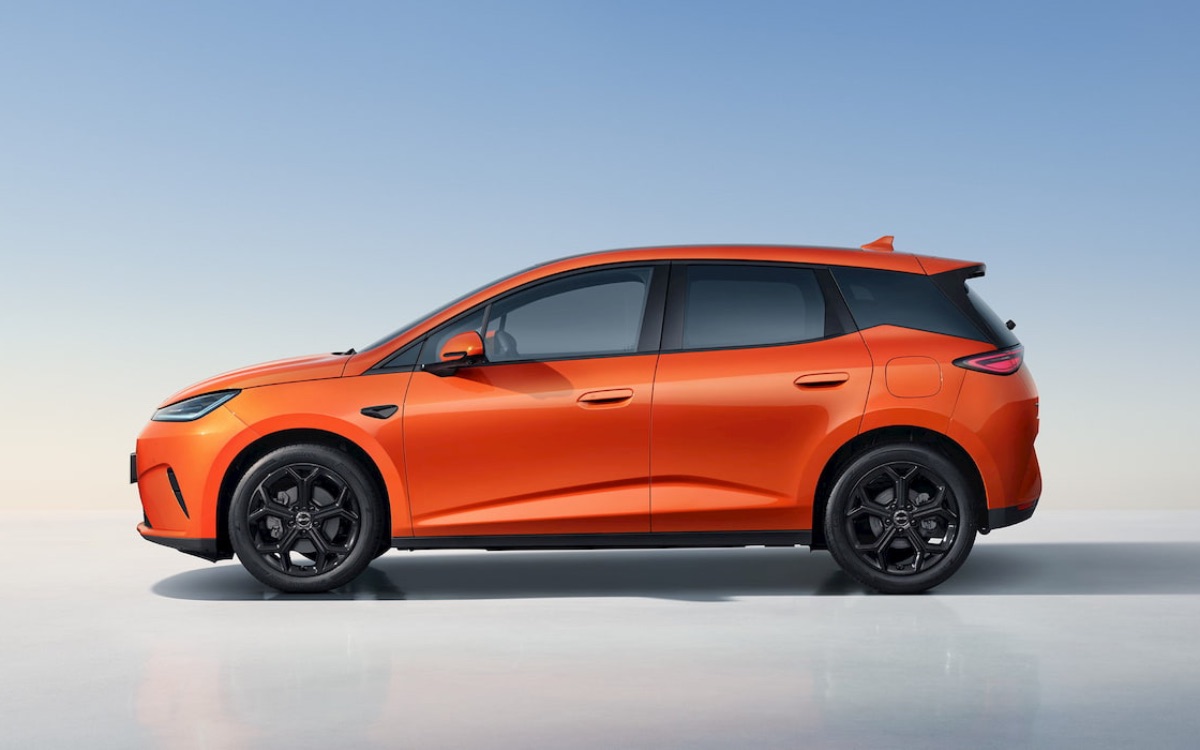 Cette compacte BYD conçue pour les Européens affiche une autonomie démentielle byd phev dolphin