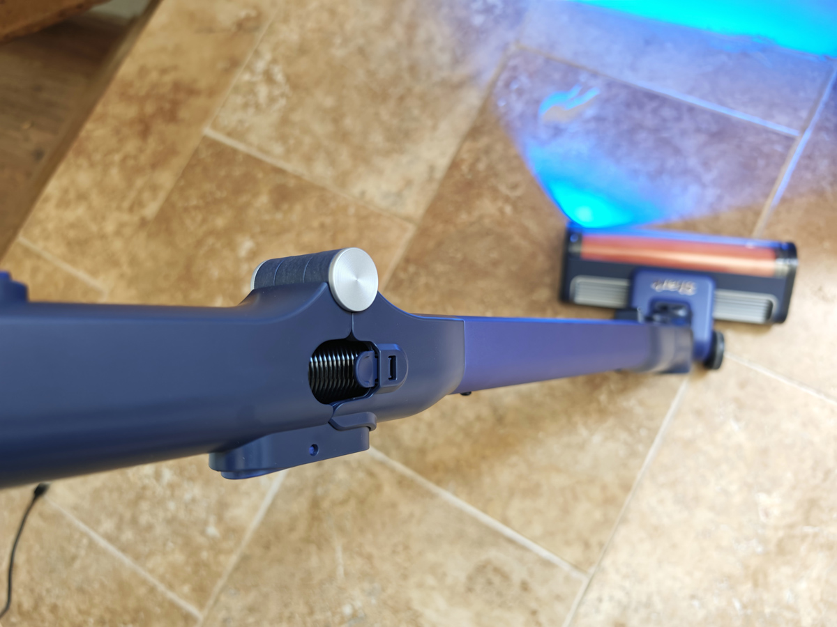 shark powerdetect pet pro clean empty