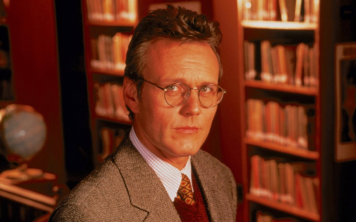 Anthony Stewart Head