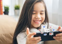 Interdiction reseaux sociaux moins de 15 ans France