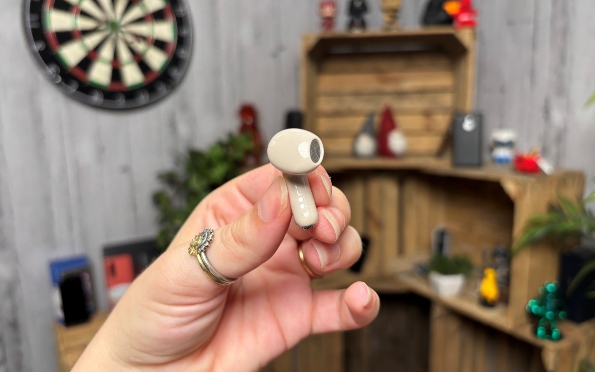 Test JBL Live Flex 4 écouteur intérieur
