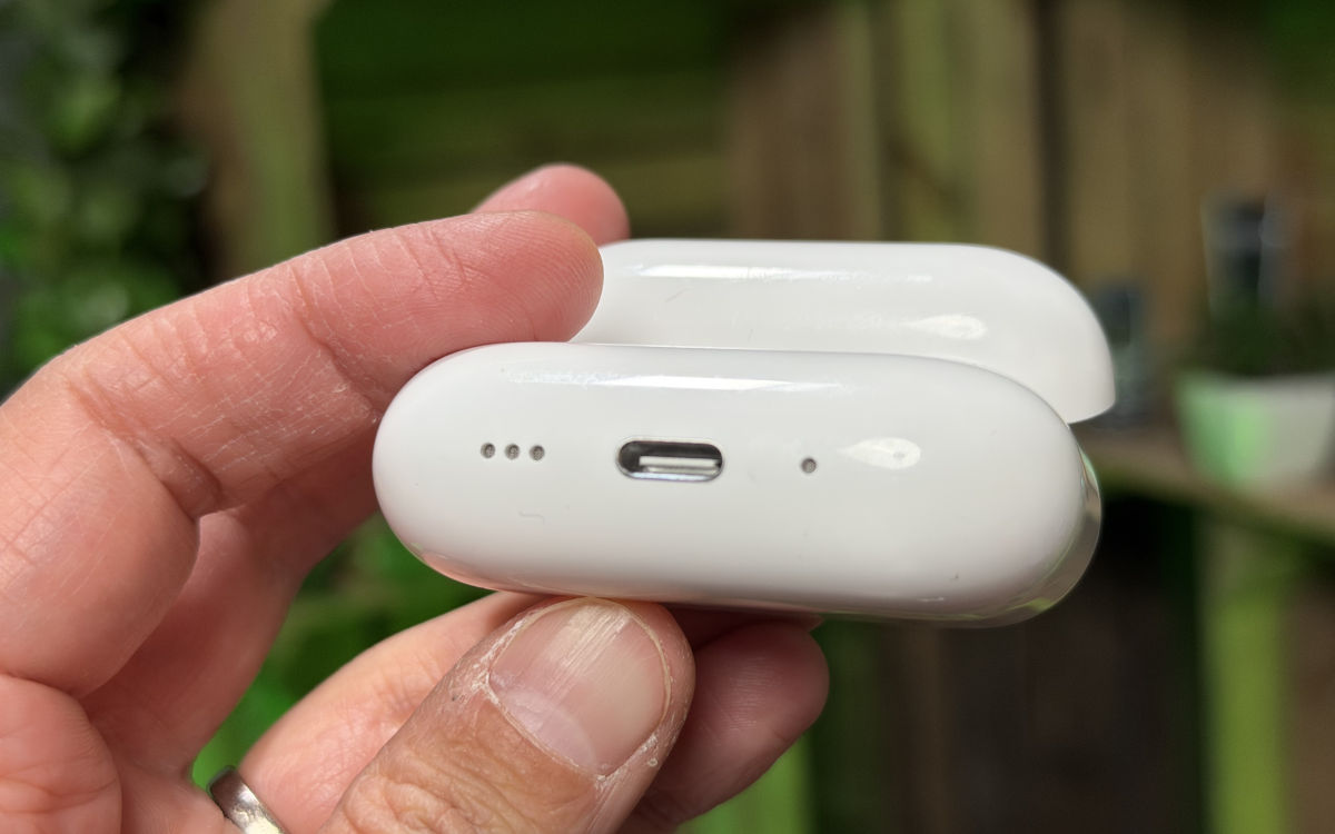 apple airpods pro 3