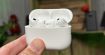 Des AirPods dotés de caméras : Siri AI, Visual Intelligence, lancement& l'offensive d'Apple se dessine