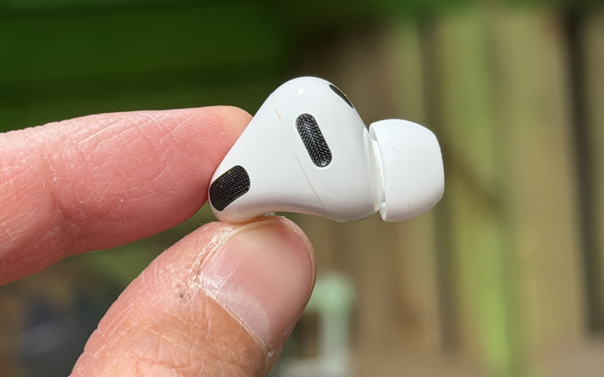 apple airpods pro 3