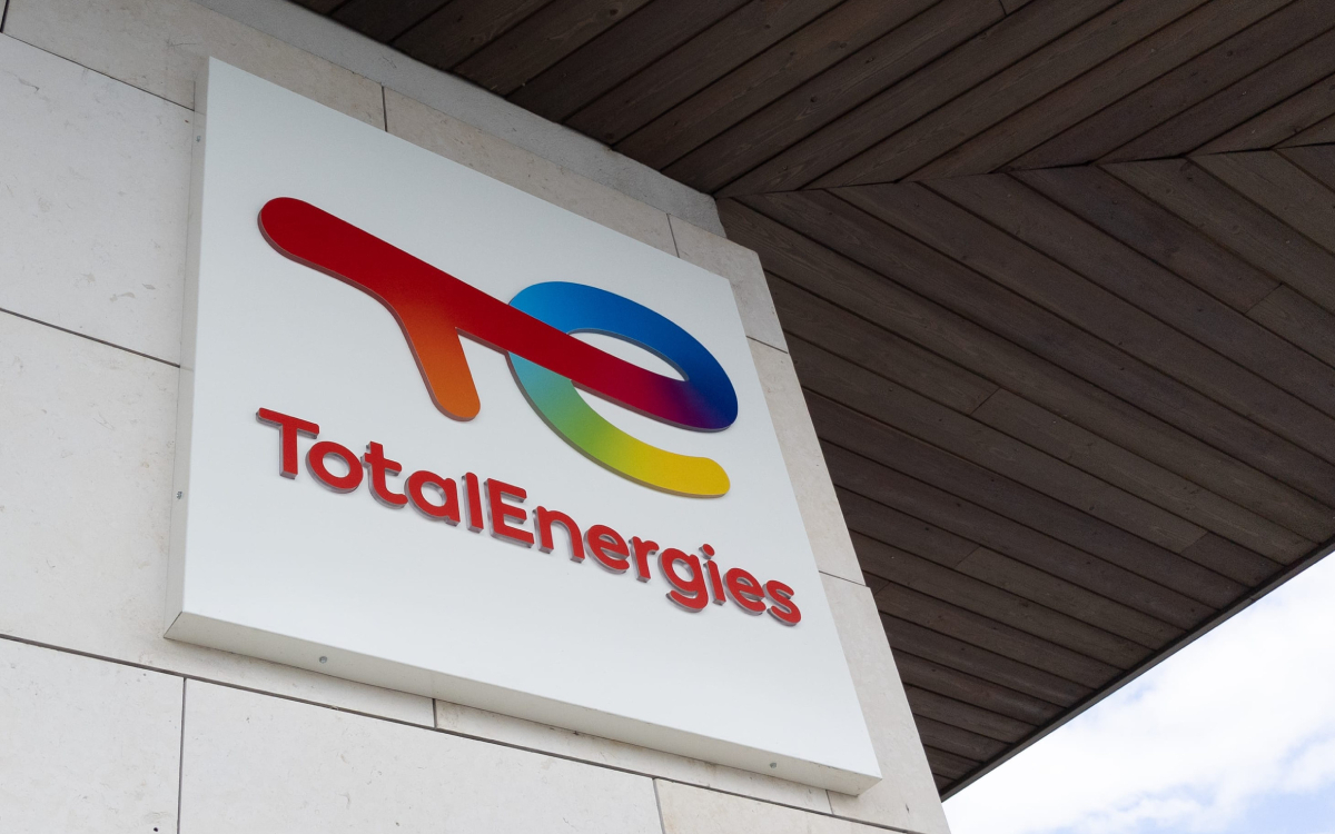 TotalEnergies surfacture recharge électrique autoroute