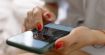 Voici pourquoi vous êtes une cible facile pour les arnaques sur les réseaux sociaux