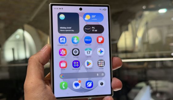 samsung galaxy z fold8
