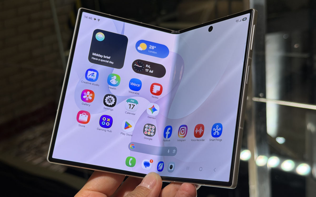 samsung galaxy z fold8