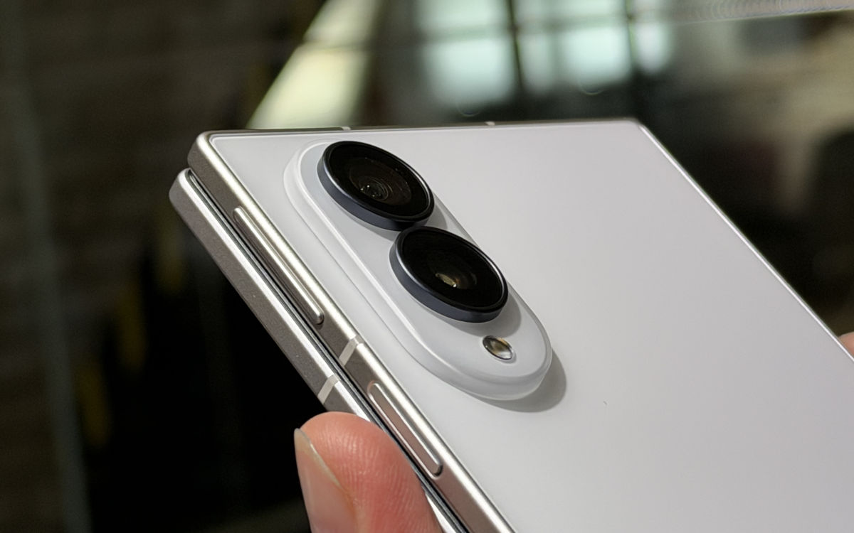 samsung galaxy z fold8