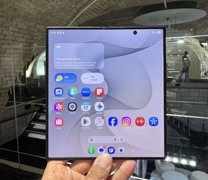 samsung galaxy z fold8 ultra